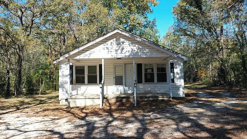 1st image of 1845 Saint Matthews Rd