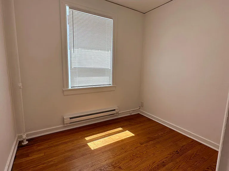 333 Summit Ave E #204 — Photo 9