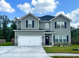 171 Alcott Cir, Hinesville, GA 31313