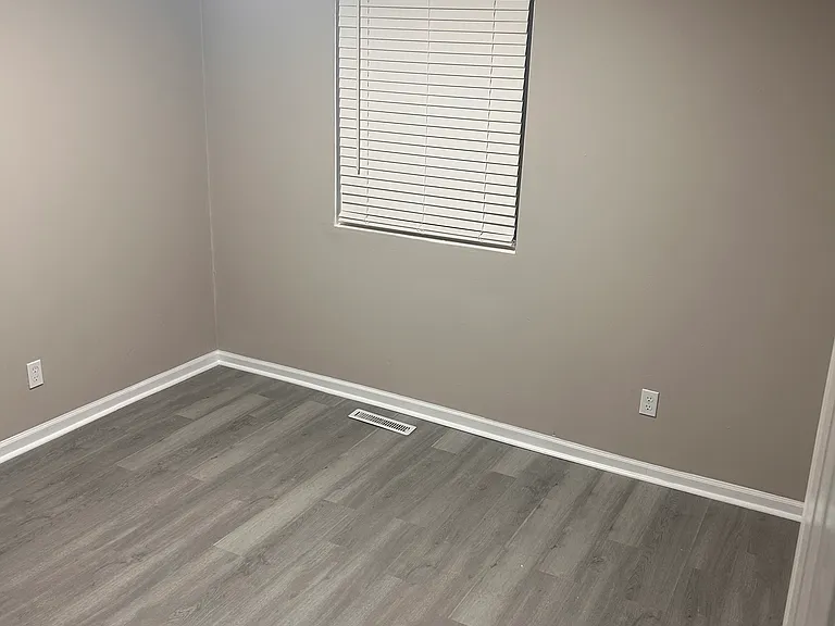 4508 E 6th Ave — Photo 17