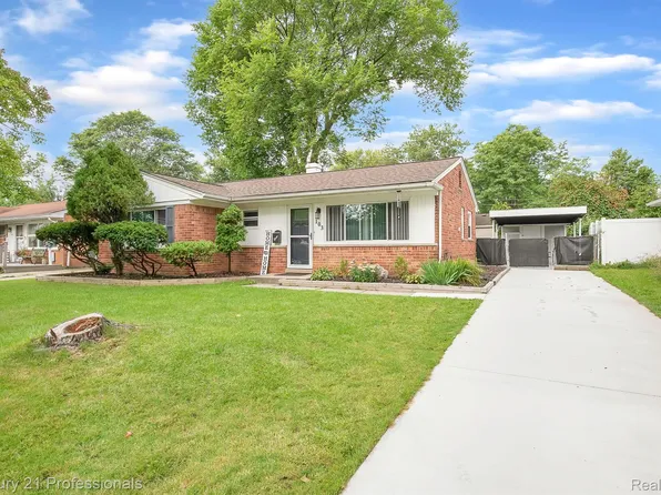 103 Kenyon Dr, Troy, MI 48083