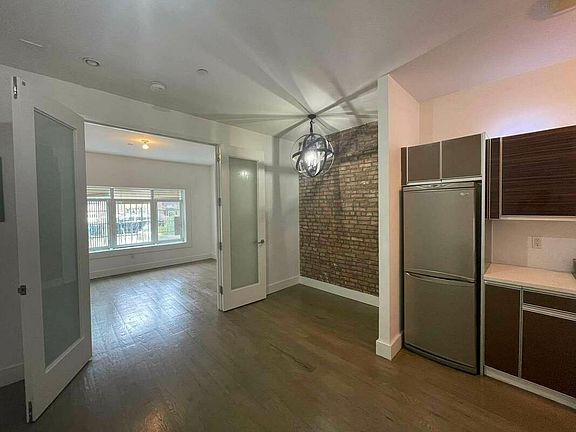 3rd image of 1075 Bergen St #1D