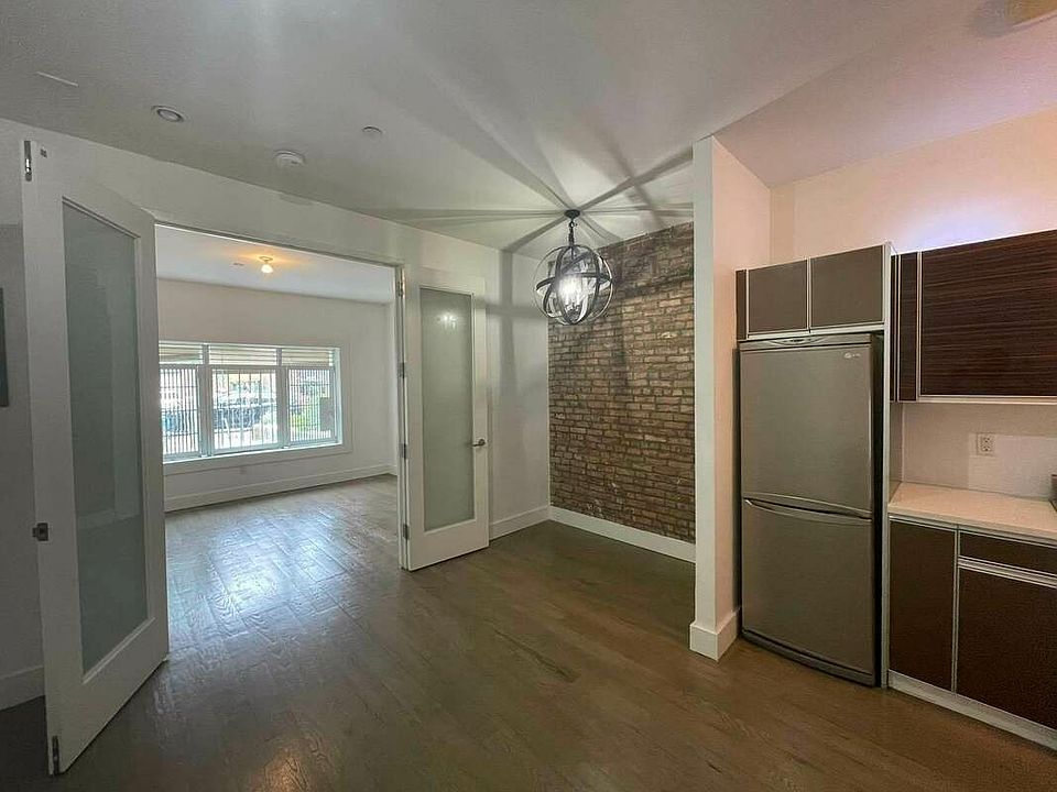 1st image of 1075 Bergen St #1S