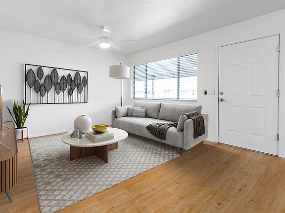 4th image of 325 W Pasadena Ave APT 8