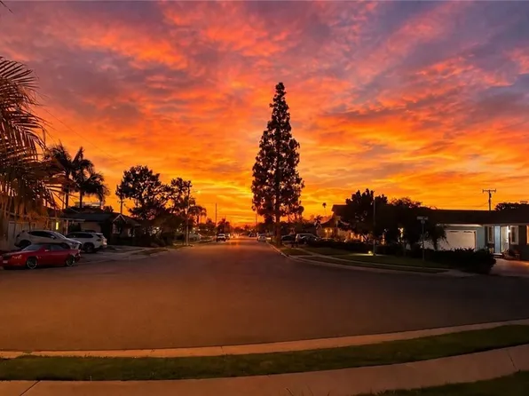 16846 Lucia Ln, Huntington Beach, CA 92647