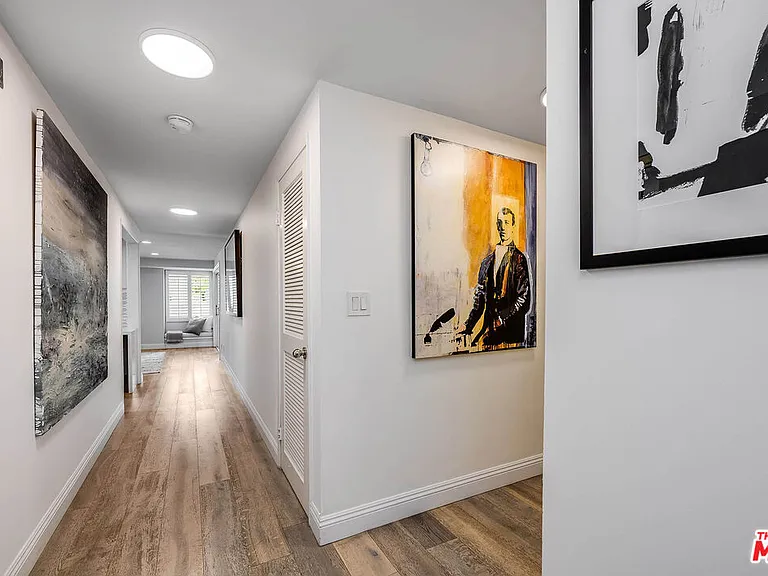 441 N Oakhurst Dr #203 — Photo 3