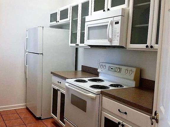 3rd image of 7135 Yacht Basin Ave APT 230