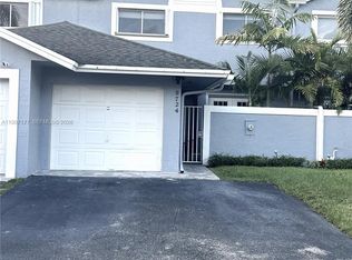 9724 SW 142nd Pl, Miami, FL 33186