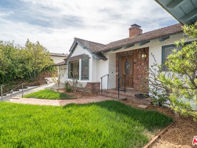 2915 Lakeridge Dr, Los Angeles, CA, 90068