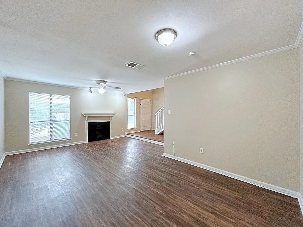 Building Photo - 3411 San Felipe Dr