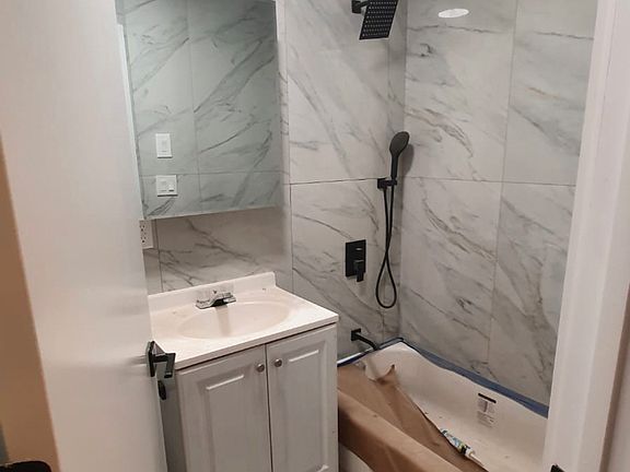 2nd image of 1230 College Ave #2B