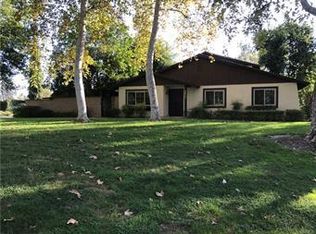 8820 Amigos Pl, Riverside, CA 92504
