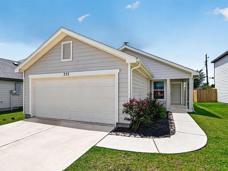 252 Laura Leigh Ln — Photo 2