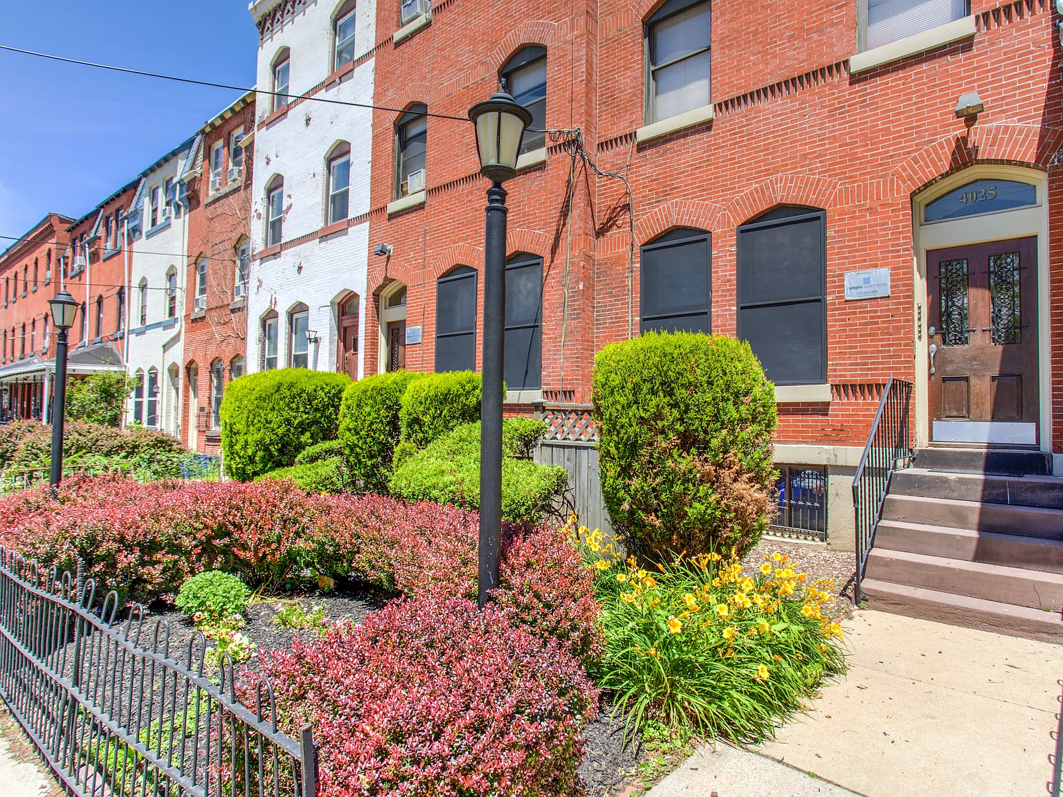 4025-27 Locust Street — Photo 1