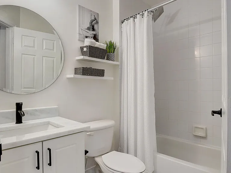 525 Bayfront Dr — Photo 28