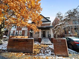 531 Runnymede Rd #2, Toronto, ON M6S 2Z8