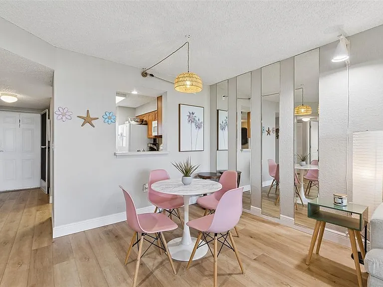 900 Cove Cay Dr #5F — Photo 18