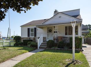 1008 E Brickley Ave, Hazel Park, MI