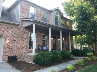 425 Gleneagles Way, Versailles, KY 40383