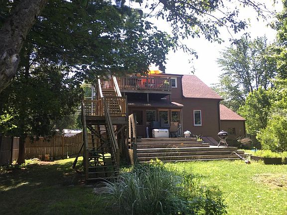 2nd image of 132 White St