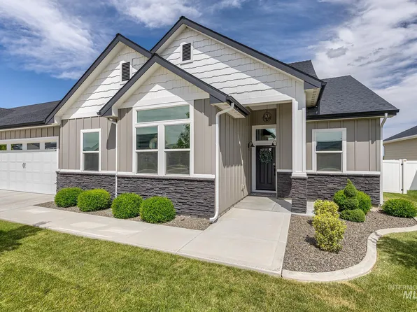 424 Poppy Dr, Fruitland, ID 83619