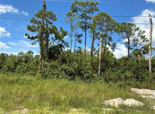 160 Yager Cir, Fort Myers, FL 33913