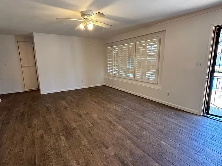 4122 Aragon Dr — Photo 1
