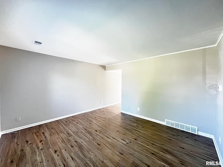 4022 N Westport Ct — Photo 6