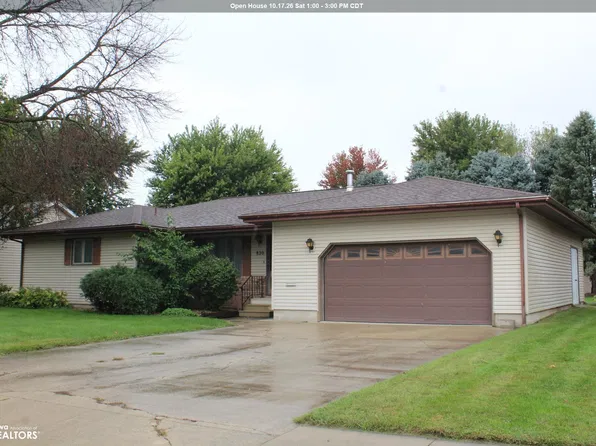 820 W 11th St, Garner, IA 50438