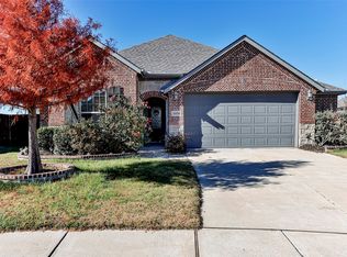 1404 Macaw Ct, Little Elm, TX 75068