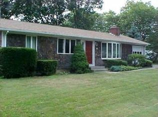 1 Park Crofters Ln, Old Saybrook, CT 06475