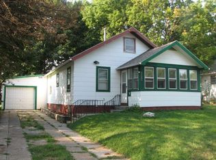 3218 Lettie St, Ames, IA 50014