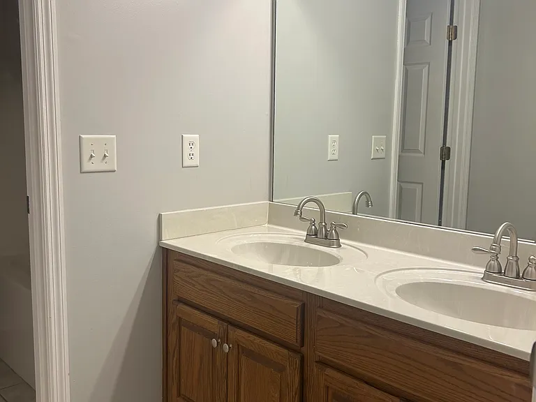 7194 Houser Ridge Ln — Photo 8