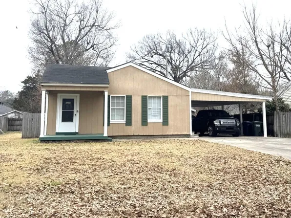 1306 Eastwood Rd, Natchez, MS 39120