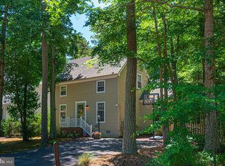 1206 Ocean Pkwy, Ocean Pines, MD 21811