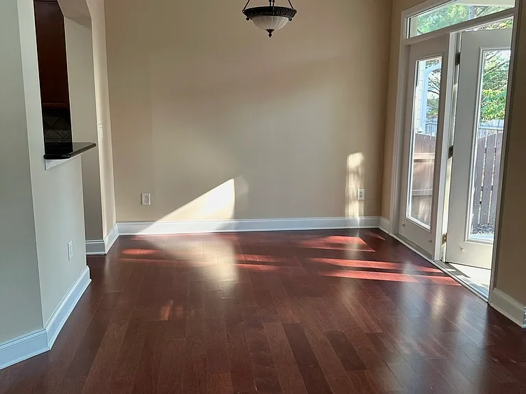4635 Granby Cir — Photo 11