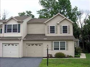 121 Oaklea Rd, Harrisburg, PA 17110