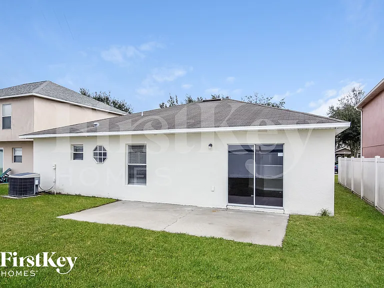 10409 River Bream Dr — Photo 17