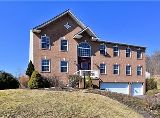 9331 Marshall Rd, Cranberry Township, PA 16066