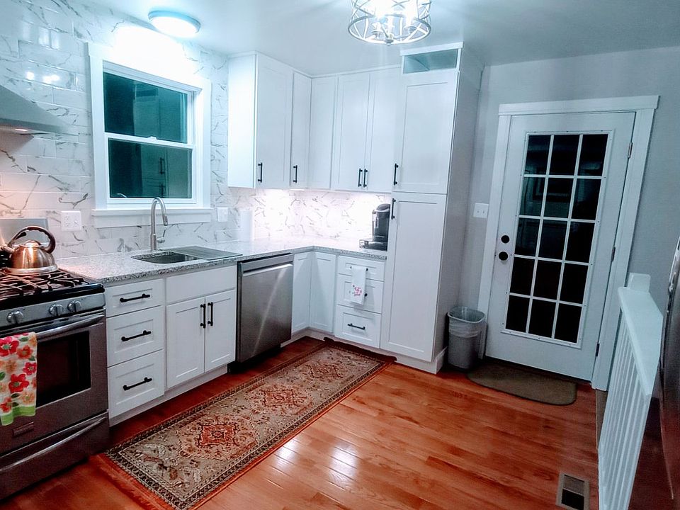 1st image of 3113 Collie Ln