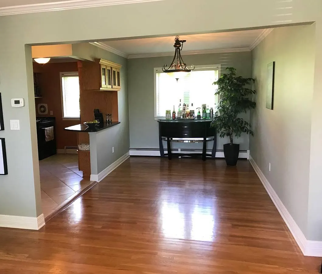 1 bed, 800 sqft, $1,900 — Photo 2