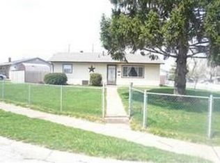 1084 Frost Cir, Xenia, OH 45385