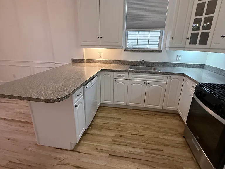 13 N Union Ave #1 — Photo 14