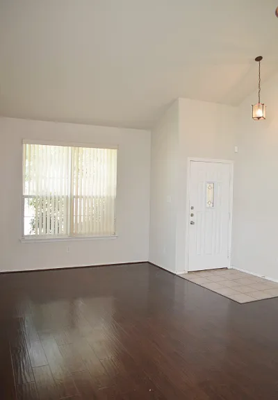 5311 White Rock Dr — Photo 4