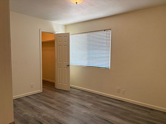 4th image of 1715 W Clinton Ave APT 115