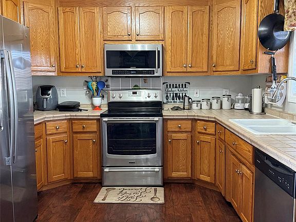 4th image of 1021 Courtney Cove Ct