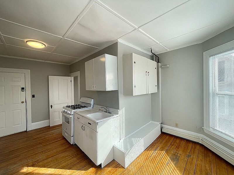 1st image of 12 Court St #5