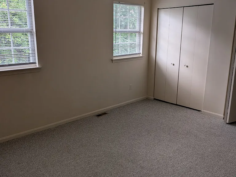 66 Talister Ct — Photo 14