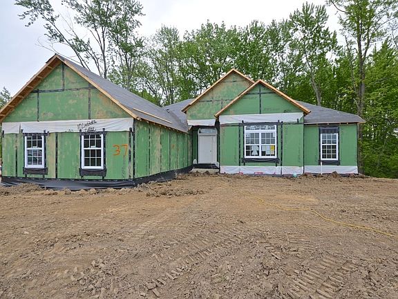 2nd image of 13219 Regina Ct