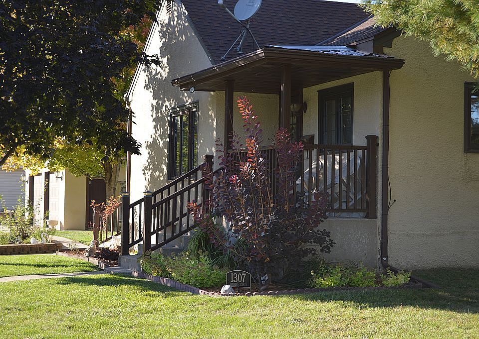 1st image of 1307 Linden Ave